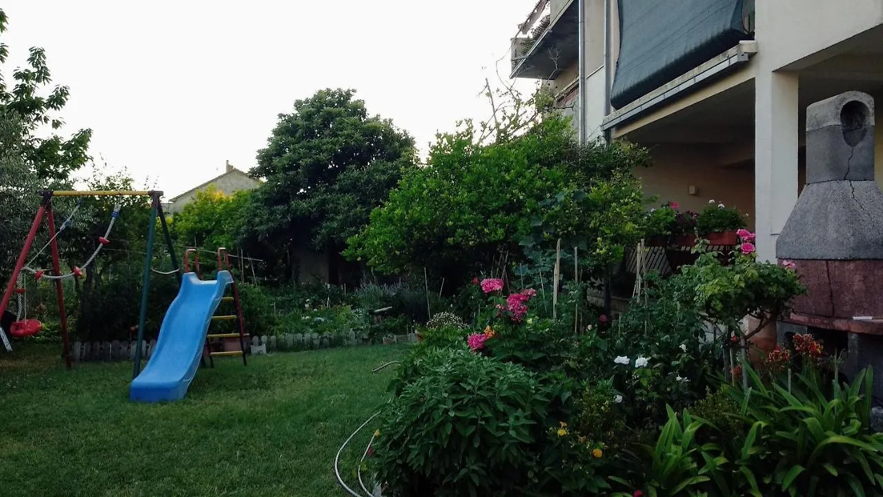 Apartment Tonia Kastela Croatia